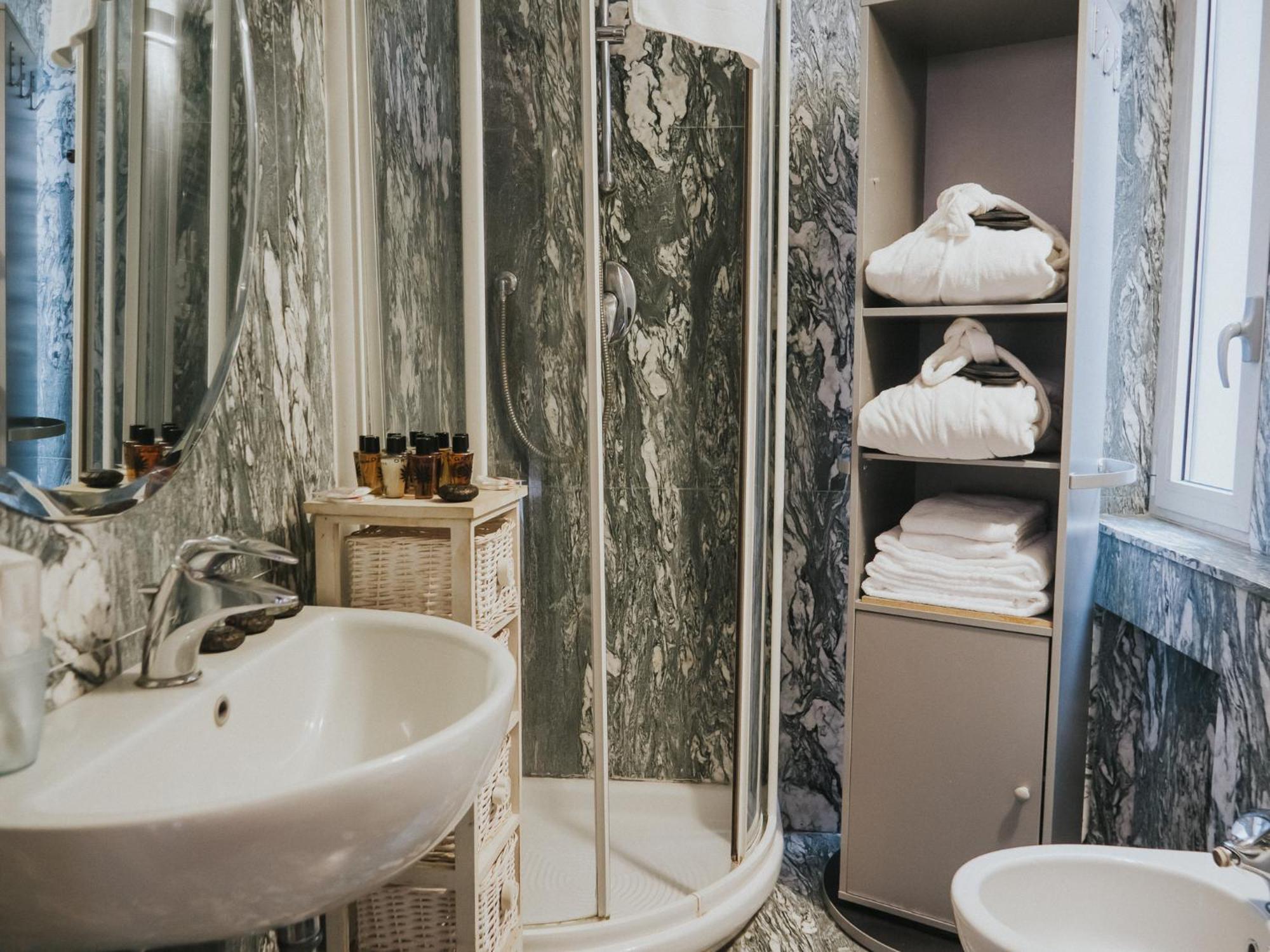 מילאנו Prestige Boutique Homes - San Babila מראה חיצוני תמונה