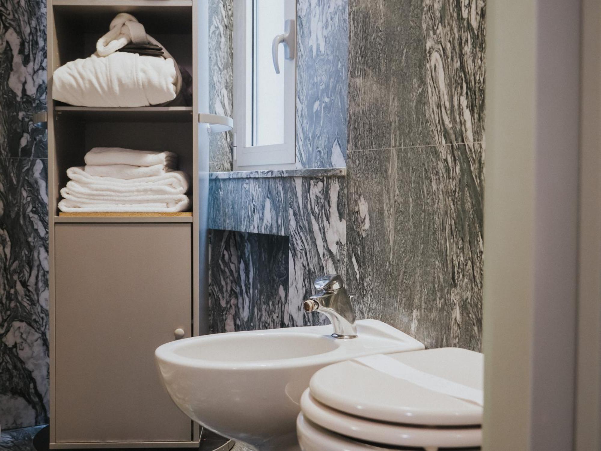 מילאנו Prestige Boutique Homes - San Babila מראה חיצוני תמונה