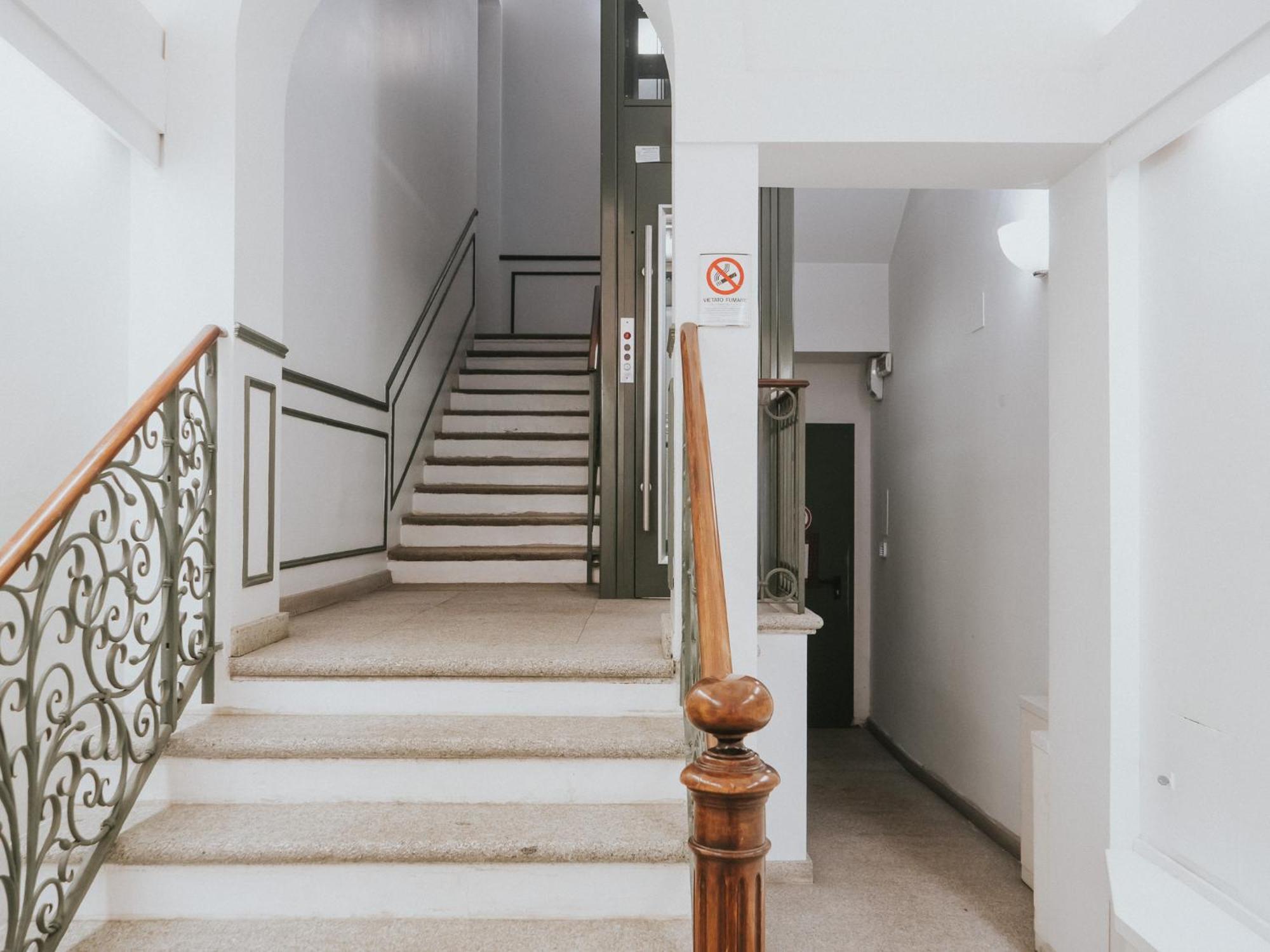 מילאנו Prestige Boutique Homes - San Babila מראה חיצוני תמונה